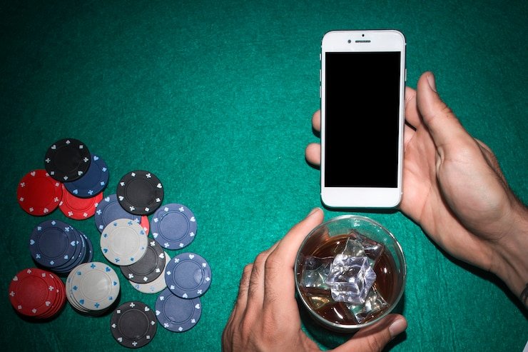 Kolaborasi digital untuk pengguna dewasa